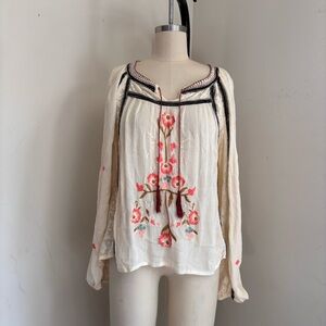 Embroidered White boho Blouse with Floral Design